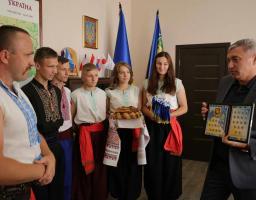 Юрій Гарбуз зустрівся з рівненськими козаками