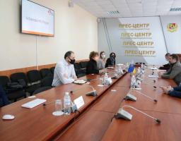 Обласна влада та «Лікарі без кордонів» будуть спільно протистояти ВІЛ/СНІД на Луганщині