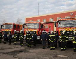 Сергій Гайдай передав три нові пожежні автомобілі рятувальникам області