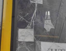 «Режим тиші»: російська армія обстріляла евакуаційний автобус, який віз людей з Лисичанська. З цього міста евакуйовані близько 1300 жителів за день