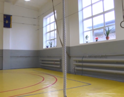 У містах і районах області: у Сєвєродонецьку відремонтували будівлю школи самбо 