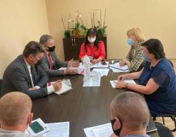 В облдержадміністрації обговорили питання дотримання прав внутрішньо переміщених та постраждалих від збройного конфлікту осіб