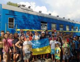 Діти з прифронтових районів Луганщини вирушили на відпочинок до Хорватії