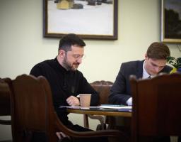 Президенти України та США провели телефонну розмову 