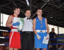 На Всеукраїнській першості з боксу наш спортсмен став чемпіоном  