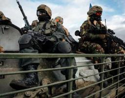 Новини АТО: обстріли на Луганщині знову посилилися