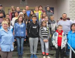 Діти зі Станично-Луганського району відпочинуть у «Молодій гвардії» та «Артеку»