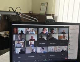 Проведено онлайн семінар щодо запобігання загибелі бджіл