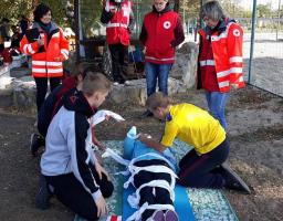 Сєвєродонецькі школярі змагалися за звання кращих юних  рятувальників