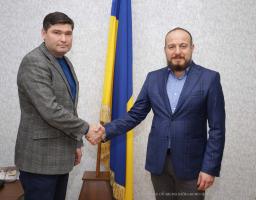  У облдержадміністрації розглядають проект будівництва на Луганщині фабрики фірмового одягу «Arber»