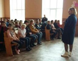 Луганським обласним центром соціально-психологічної допомоги проведено заняття із учнями Новоастраханської ЗОШ