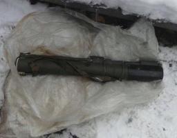 На Луганщині правоохоронці вилучили у громадянина РФ гранатомет 