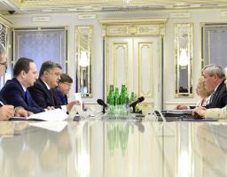 Держава ліквідує бюрократичні складнощі у соціальному захисті чорнобильців та їх сімей – Президент