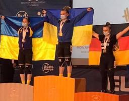 Спортсменка з Попасної – віце-чемпіонка Європи з важкої атлетики