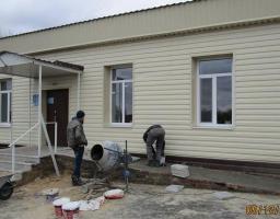 У Біловодському районі реконструюють сільську амбулаторію