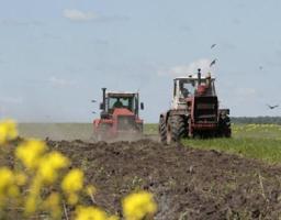 В області тривають весняно-польові роботи