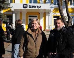 Ірина Верещук з робочою поїздкою відвідає Луганщину