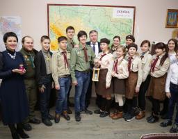 Юрію Гарбузу передали Вифлеємський Вогонь Миру  