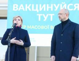 Луганська та Донецька області – особливий фокус уваги Президента та Уряду. Кожного тижня ми приймаємо рішення щодо покращення ситуації у регіоні, – Віце-прем`єр-міністр України – Міністр з питань реінтеграції тимчасово окупованих територій Ірина Верещук 