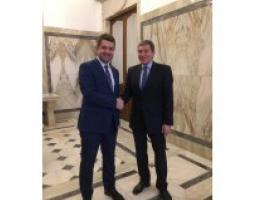 Посол України в Чеській Республіці Євген Перебийніс зустрівся з Міністром промисловості і торгівлі Чеської Республіки Томашем Гінером