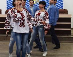 Артисти Луганської обласної філармонії взяли участь в урочистому заході з нагоди відзначення Дня Соборності України!