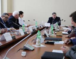 Ми маємо інвестувати в душі луганчан, яким вже завтра будувати єдину країну, – Юрій Гарбуз зустрівся з ректорами вишів Луганщини