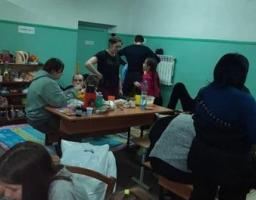 Міжнародні організації допомагають жителям Луганщини у непростий час