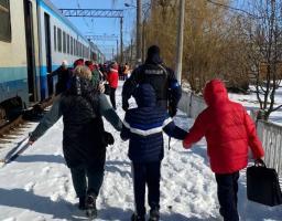 Сергій Гайдай: понад 300 дітей та жінок евакуйовані сьогодні з Лисичанська та Сєвєродонецька