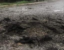 Обстріл Кремінної - поранено чоловіка і жінку, - Сергій Гайдай