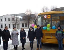 На придбання 20 шкільних автобусів з облбюджету минулоріч виділено 22 мільйони гривень