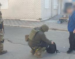 У Лисичанську затримано чоловіка, який передавав росіянам  інформацію про розташування ЗСУ