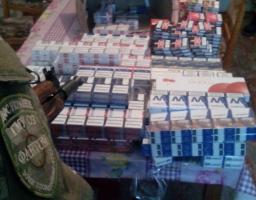 Співробітники спецпідрозділу «Фантом» викрили діяльність підпільного грального залу та реалізацію контрафактних цигарок