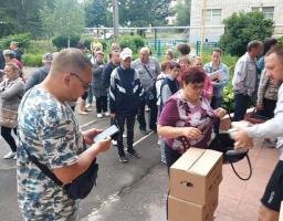 Жителі чотирьох громад Луганщини отримали гуманітарну допомогу в Павлограді, - Сергій Гайдай