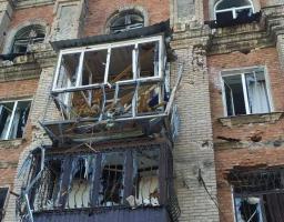 Сергій Гайдай: ворог атакує Лисичанськ із півдня, у лікарні Дніпра рятують життя двох дітей із Малорязанцевого