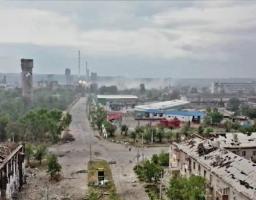 Сергій Гайдай: потужно обстріляний Лисичанськ, кількість жертв встановлюємо, штурм біля Сиротиного стримано