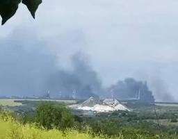 Навіть в останній день оборони Лисичанська під щільним вогнем медики госпіталізували поранених, рятували місто пожежники, поліція фіксувала злочини, - Сергій Гайдай