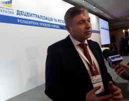 Для одного мешканця Луганської та Донецької областей виділяється найбільше коштів з державного бюджету ніж для мешканця інших областей, – Петро Порошенко