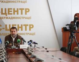 Поки ми не закриватимемо область повністю, але жорстко перевірятимемо дотримання карантинних обмежень, – Сергій Гайдай щодо потрапляння Луганщини до «червоної» зони