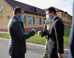 Президент України Володимир Зеленський відвідав три об’єкти «Великого будівництва» на Луганщині