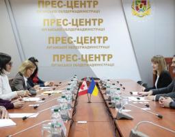 Сергій Гайдай запропонував Посольству Канади призначити почесного консула на Луганщині