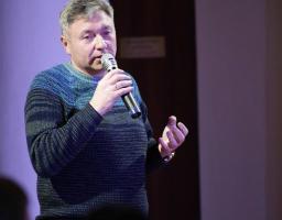 Юрій Гарбуз привітав митців Луганщини з Міжнародним днем театру