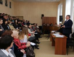 Юрій Гарбуз зустрівся з творчою спільнотою Луганщини