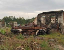 Із Гончарівки та Куземівки росіяни вивезли місцевих жителів – у селах ховають військову техніку, для голосування на псевдореферендумі не потрібно ані відкріплень, ані документів – голосуй де завгодно і скільки завгодно