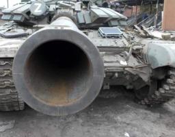 У Сєвєродонецьку, Лисичанську та Попасній оперативна обстановка не дозволяє розпочати відновлення інфраструктури, проте дозволила провести псевдореферендум. Чоловіків призовного віку окупанти вже шукають дронами, на війні навіть студенти