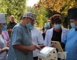 Сергій Гайдай передав районним лікарням апарати ШВЛ та перевірив хід ремонтних робіт на об’єктах «Великого будівництва»