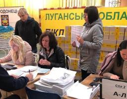 За тиждень хаби Сєвєродонецька видали понад 640 продуктових наборів ВПО з Луганщини