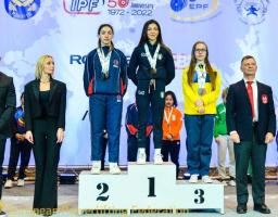 Наша спортсменка - бронзова призерка чемпіонату Європи з класичного пауерліфтингу та володарка світового рекорду