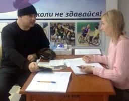  У 14 хабах для ВПО з Луганщини консультують спеціалісти служби зайнятості