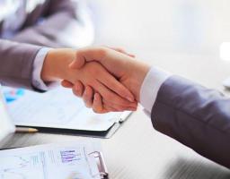 Безпечне працевлаштування у Польщі: що треба памʼятати шукачам притулку з України