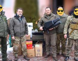 Сергій Гайдай: передали нацгвардійцям, які боронять Луганщину, дрони та антидронову рушницю